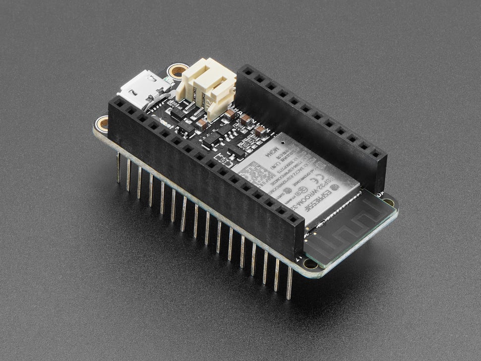 Adafruit HUZZAH32 – ESP32 Feather Board
